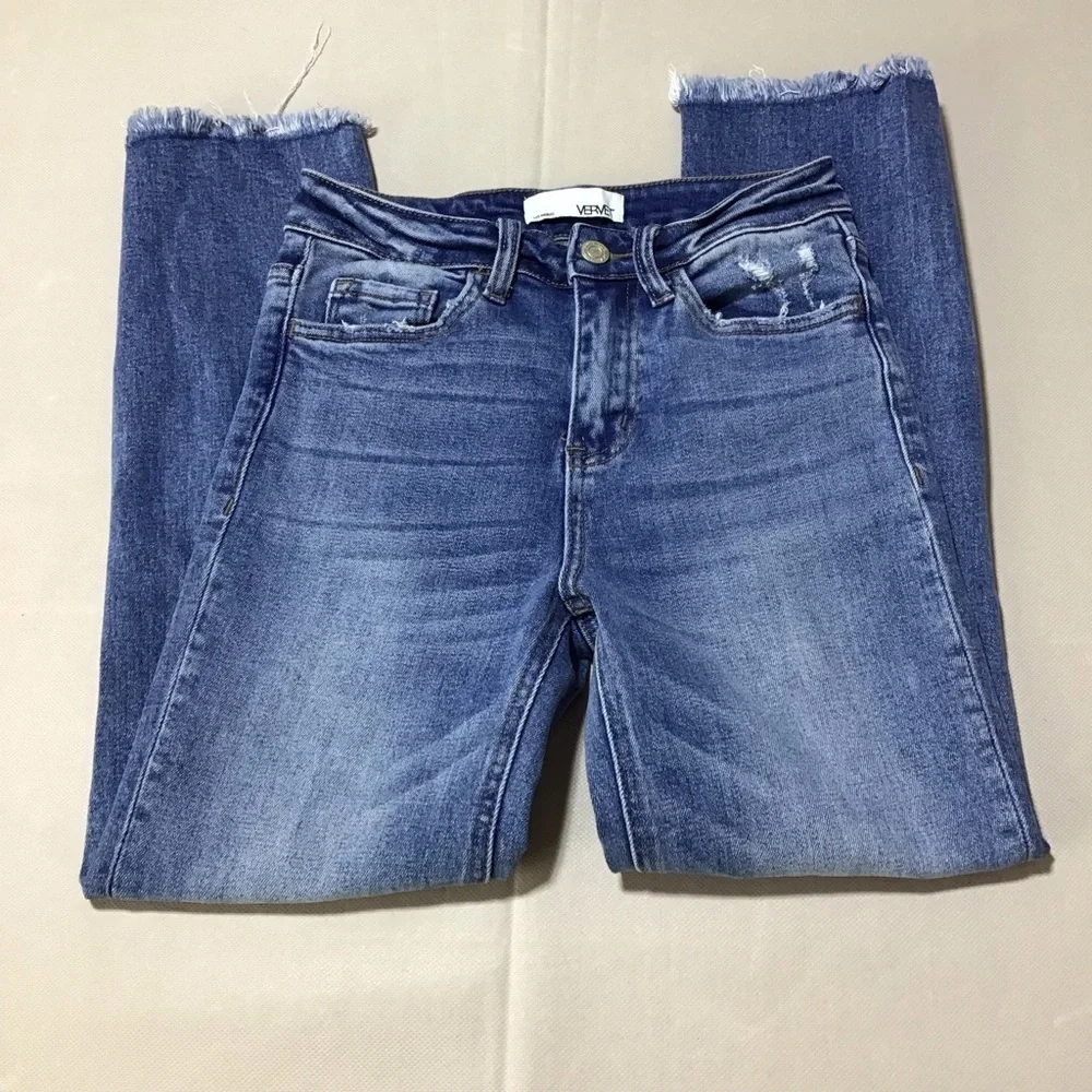 VERVET Straight Leg Ripped Cropped Blue Jeans - Picture 6 of 13
